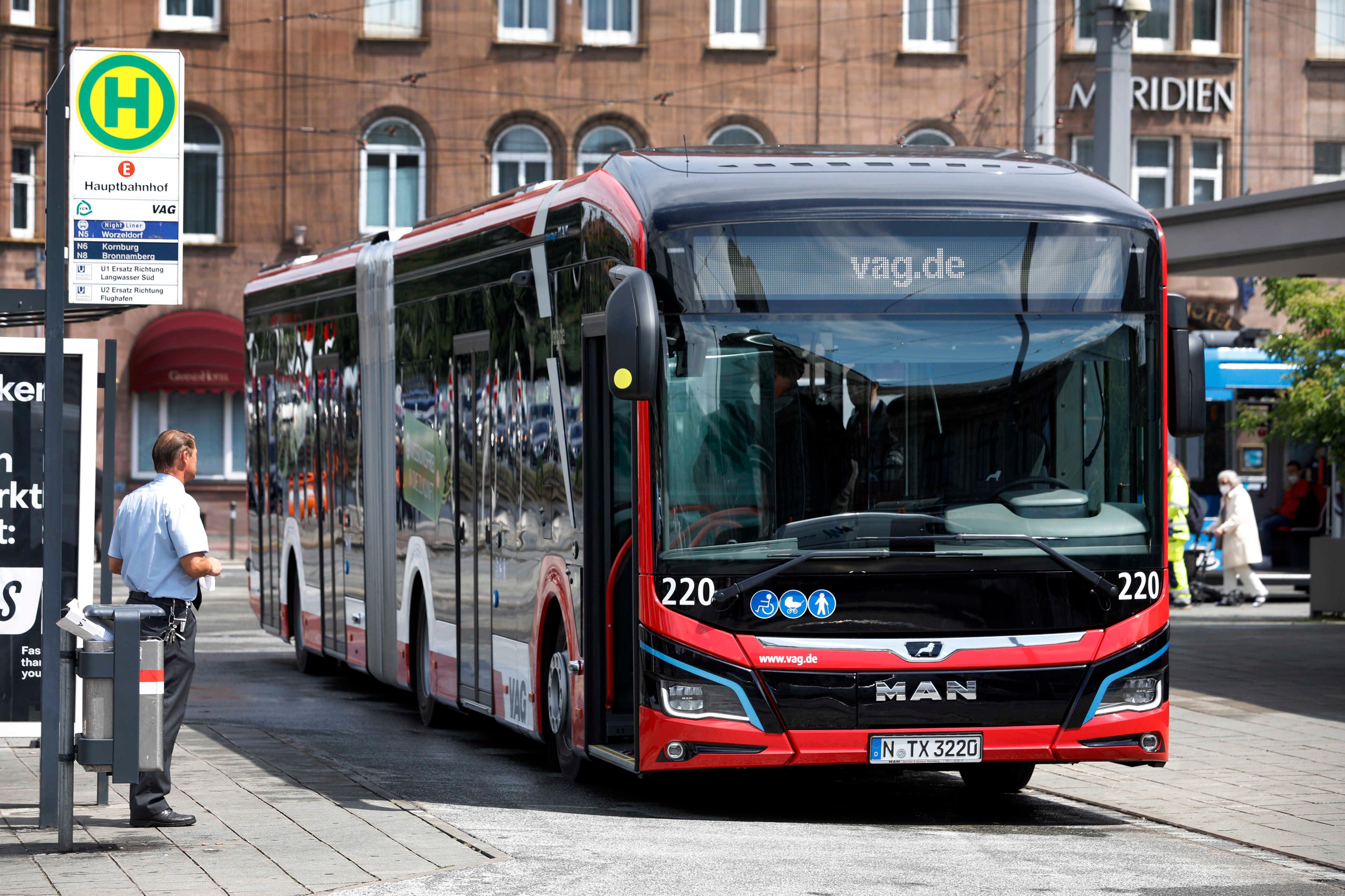 VAG fährt mit neuen Bussen emissionsfrei
