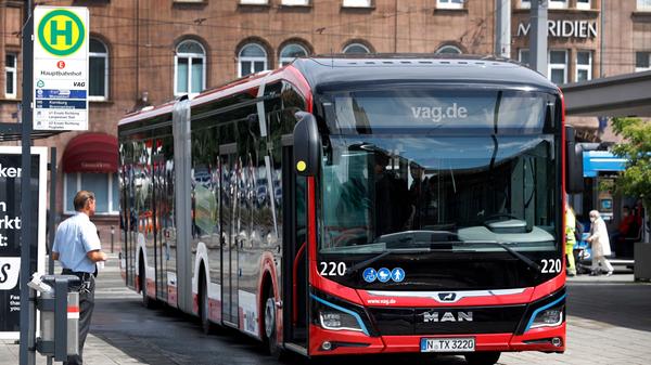 VAG fährt mit neuen Bussen emissionsfrei