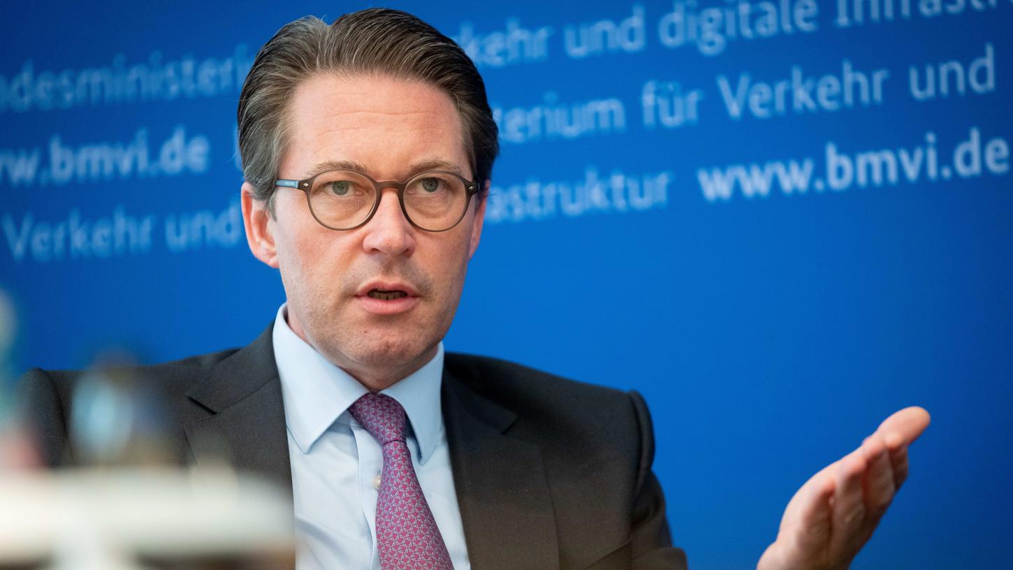 Für ihn ist das Tempolimit ein "Fetisch": Verkehrsminister Andreas Scheuer. Für ihn ist das Tempolimit ein "Fetisch": Verkehrsminister Andreas Scheuer.