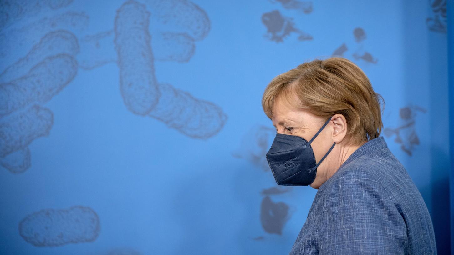 Eine Impfpflicht wie in Frankreich ist in Deutschland nach Angaben von Bundeskanzlerin Angela Merkel (CDU) nicht geplant.