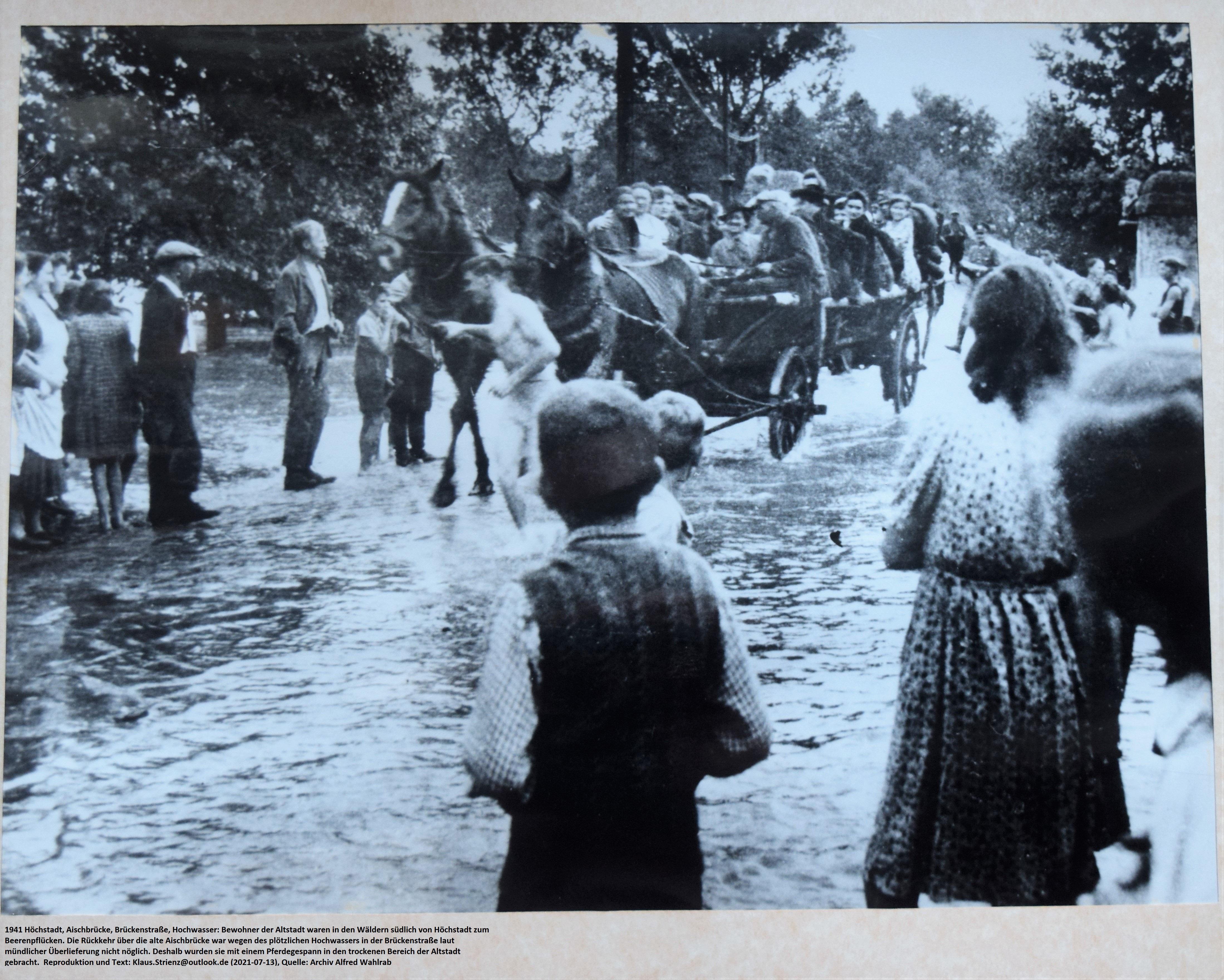 Mit dem Pferdegespann kamen die Beerenpflücker trockenen Fußes über den Fluss in Höchstadt.