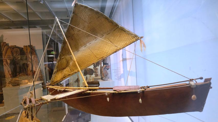 Modell eines Ausleger-Boots: Mit den hochseetüchtigen Schiffen wagten sich die Ureinwohner Neuguineas auf die Weltmeere hinaus.