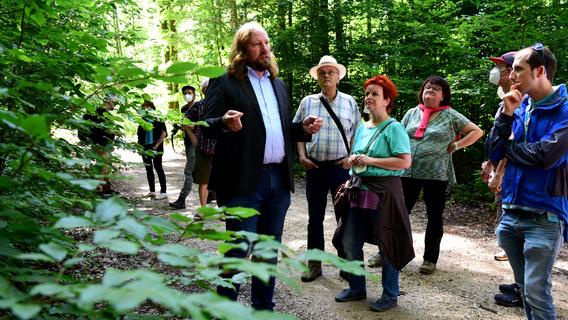 Cadolzburg: Mit Toni Hofreiter im Wald