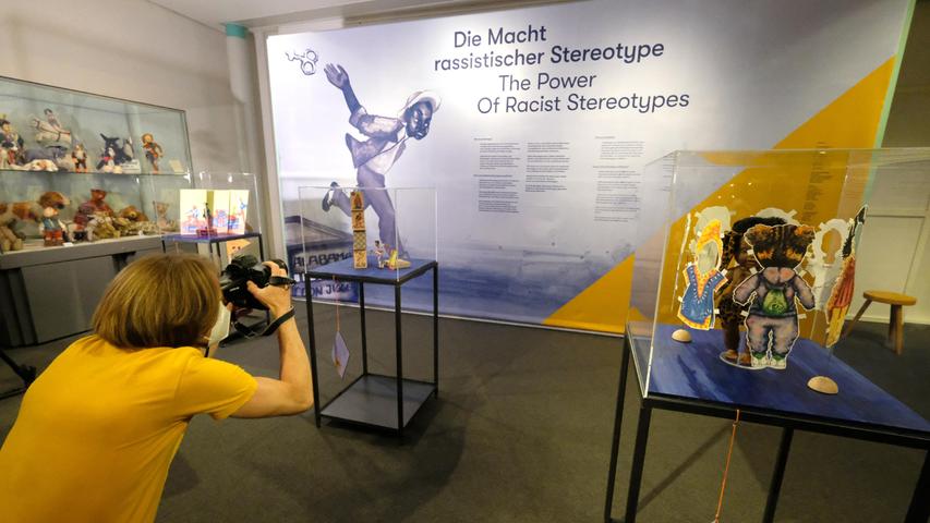 In der Sonderschau erklärt das Spielzeugmuseum, was an den beanstandeten Ausstellungsstücken rassistisch ist.