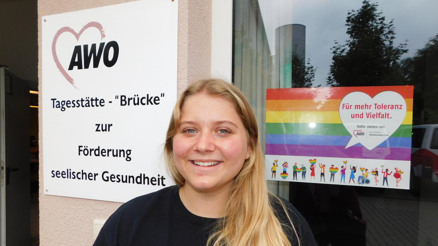Seit zehn Jahren gibt es den Bundesfreiwilligendienst, für den die Bundesregierung eine Imagekampagne gestartet hat. Teil dieser ist die Weißenburgerin Alexandra Mandl, die als Seit zehn Jahren gibt es den Bundesfreiwilligendienst, für den die Bundesregierung eine Imagekampagne gestartet hat. Teil dieser ist die Weißenburgerin Alexandra Mandl, die als