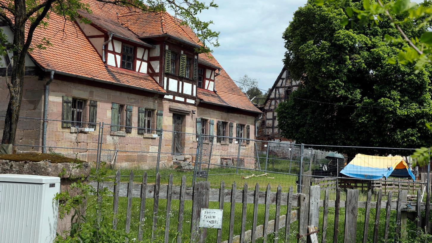 Der Königshof im Nürnberger Süden steht seit Jahrzehnten leer.