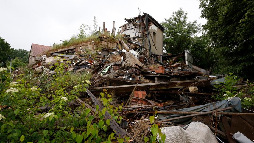 Jahrelang gammelte die Ruine des Jahrelang gammelte die Ruine des