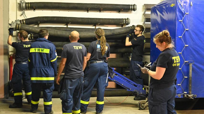 So rüstet sich das THW Erlangen für Einsatz im Katastrophengebiet