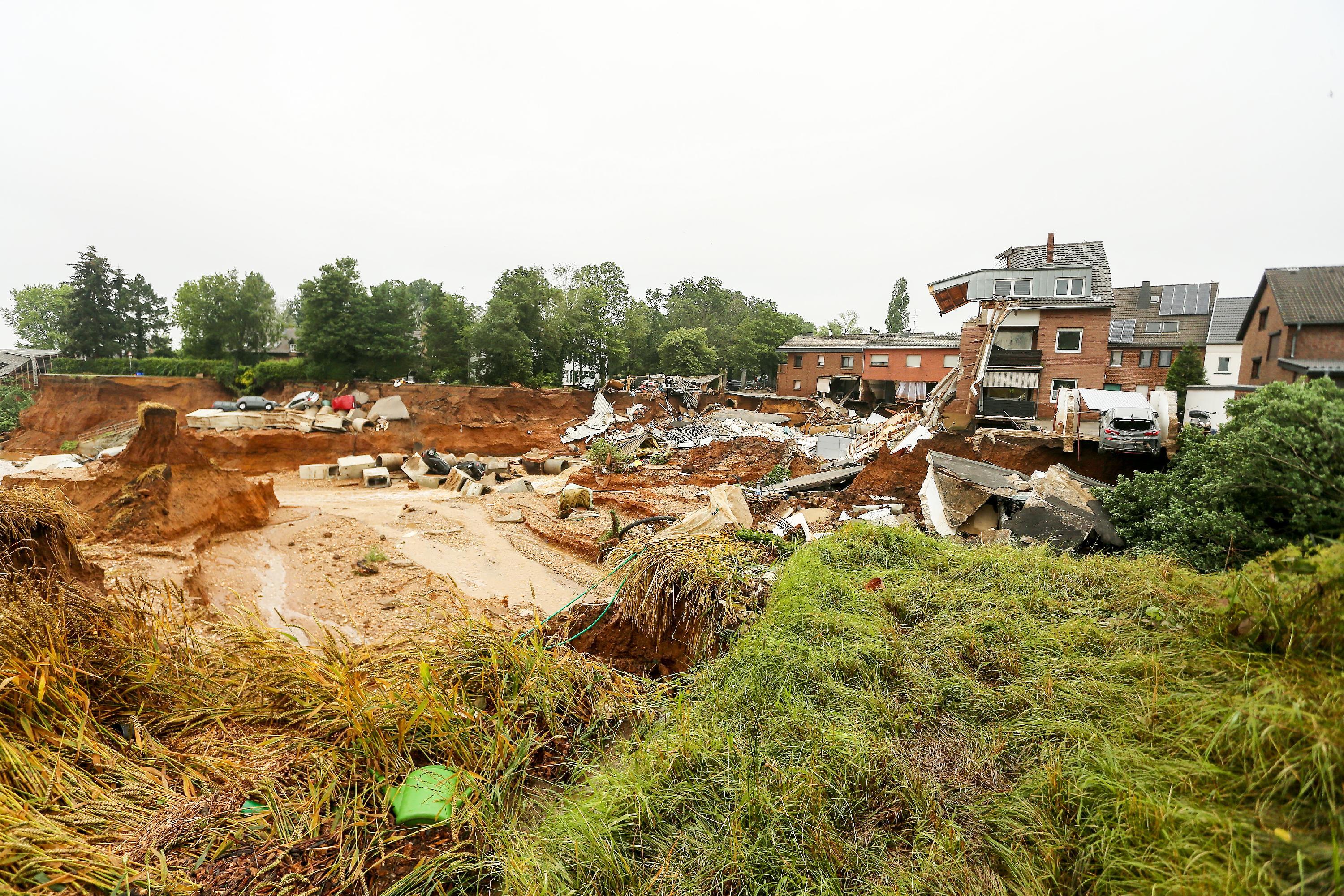 Erftstadt in Nordrhein-Westfalen ist von dem Hochwasser besonders schwer betroffen. 