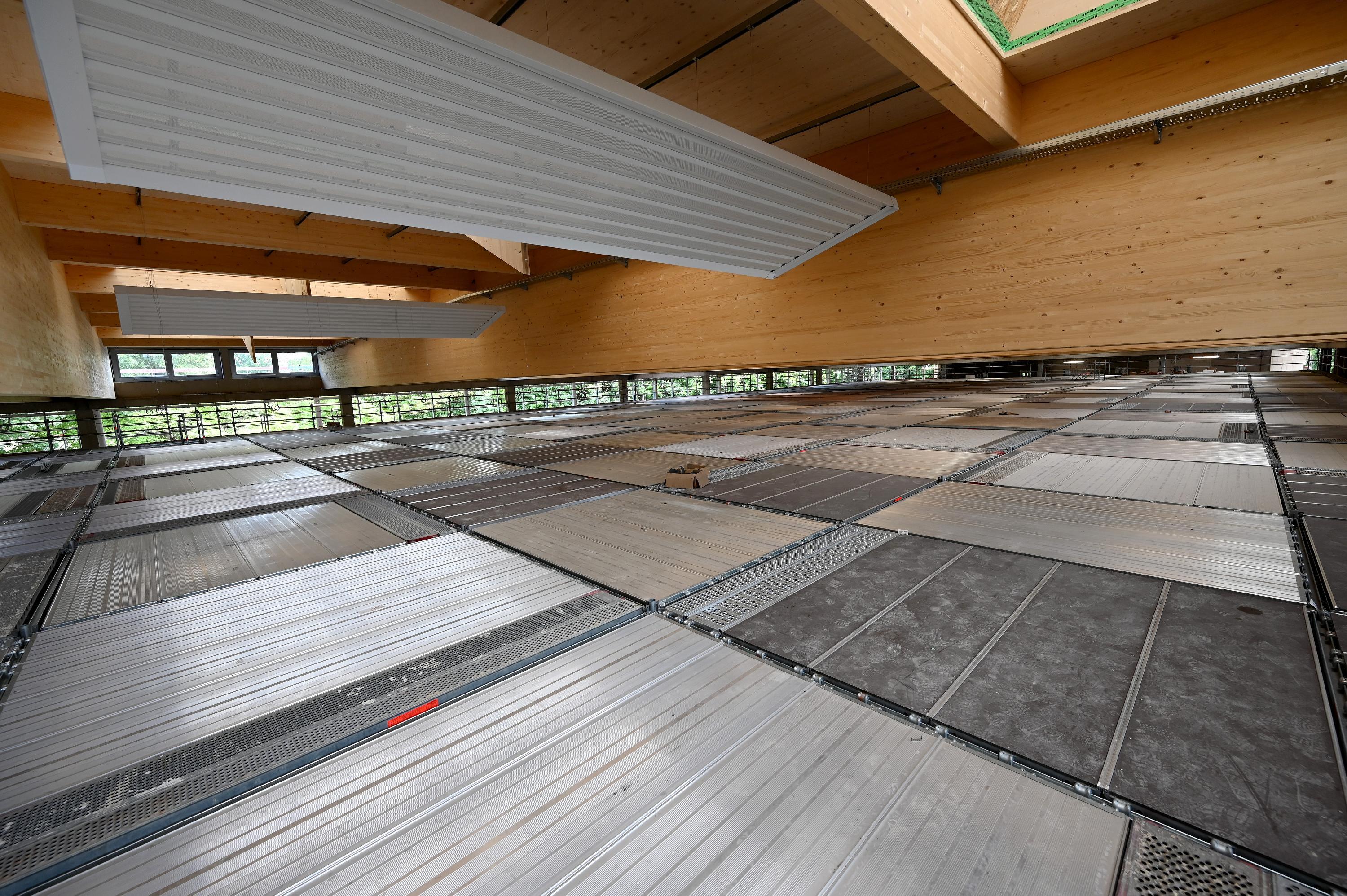 In der Halle werden dann auch die angrenzen Schulen -  Ohm- und vom Marie-Therese-Gymnasium sowie von der Werner-von-Siemens-Realschule - ihren Sportunterricht abhalten können.