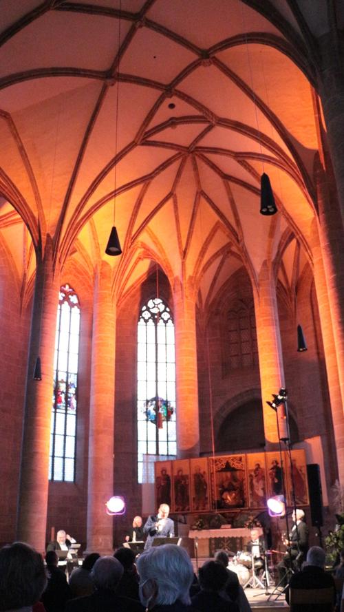 Herrliche Beleuchtung: Die Weißenburger Stadtkirche war stimmungsvoll in Szene gesetzt.