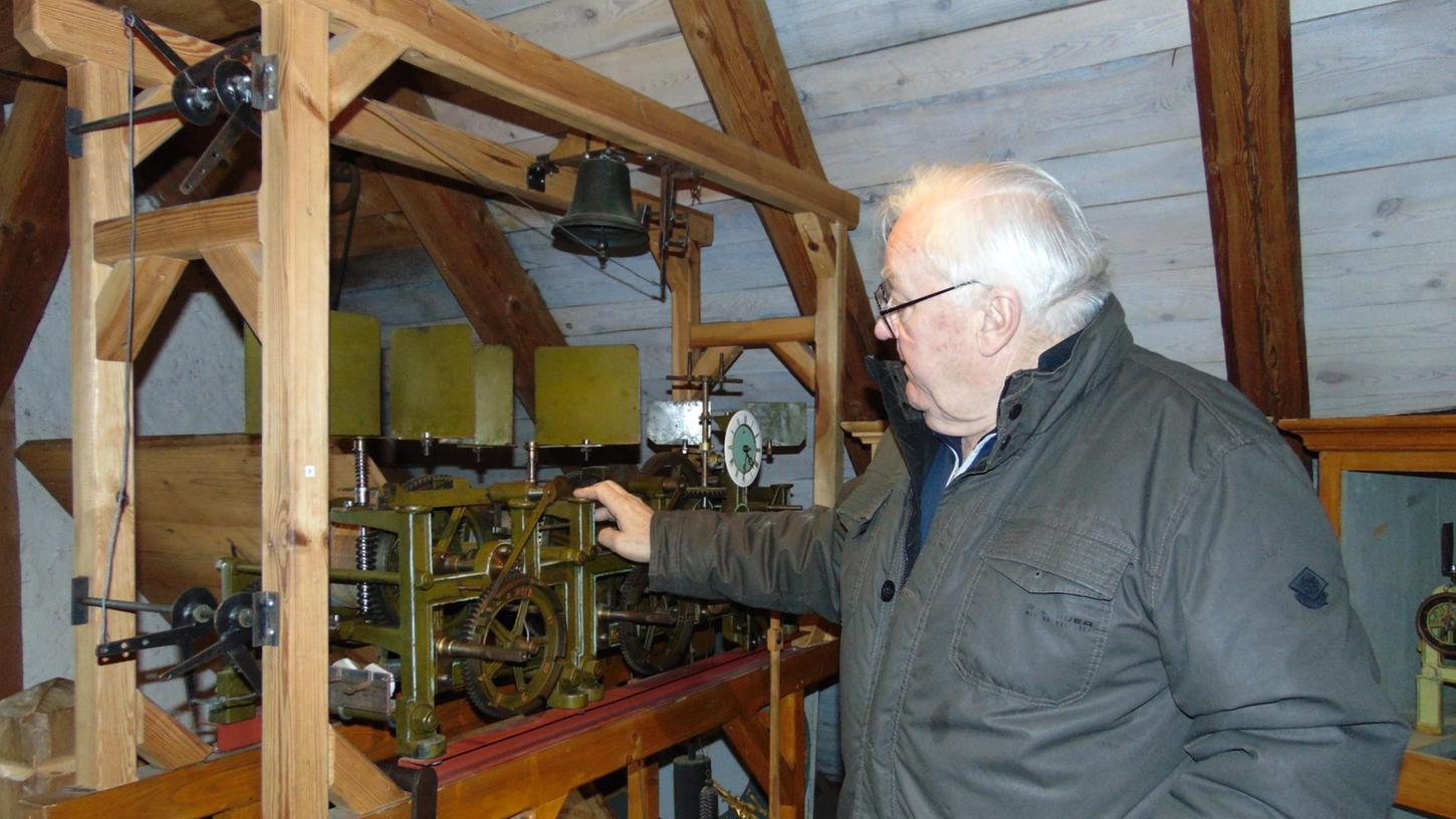 Georg Rammensee hört auf: Der 78-Jährige hat das Turmuhrenmuseum in Gräfenberg vor 22 Jahren gegründet und es seit dem geführt. Doch nun muss er aus gesundheitlichen Gründen kürzer treten.