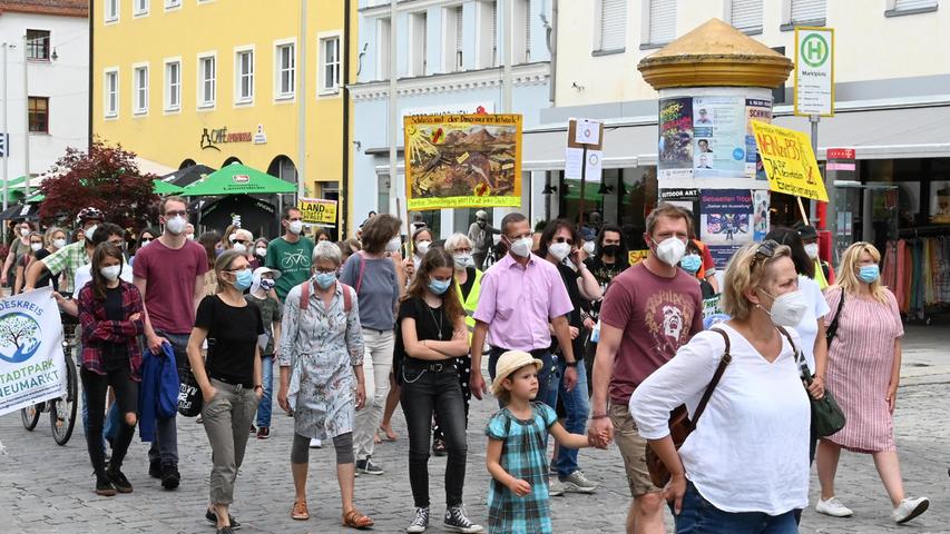"People for Future" demonstriert in Neumarkt für ein radikales Umdenken
