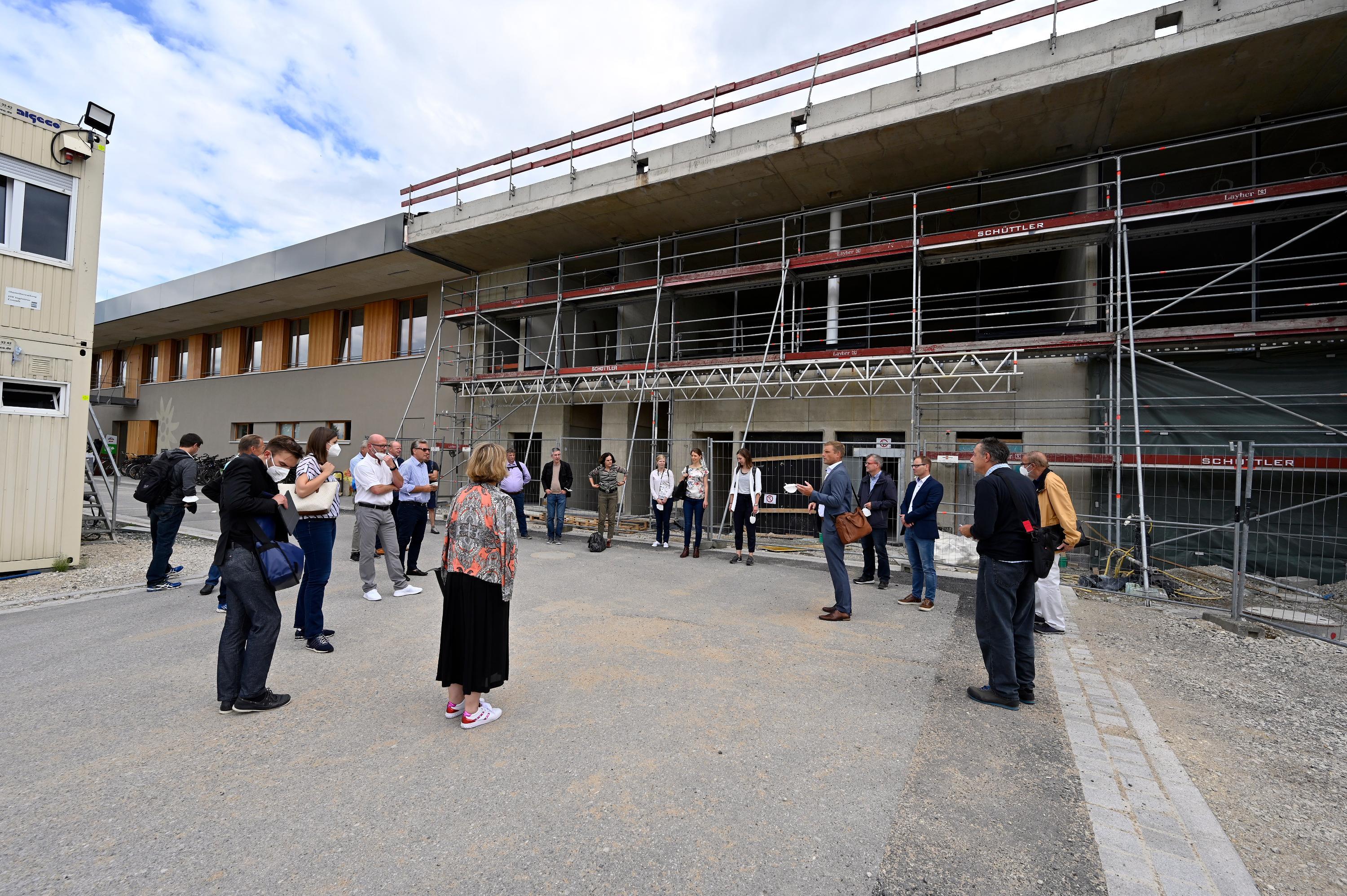 Und jetzt noch weitere Impressionen von der Baustelle...