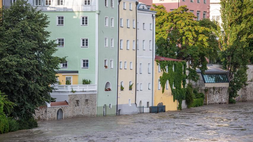 Donau und Inn treten über die Ufer: Hochwasser in Passau