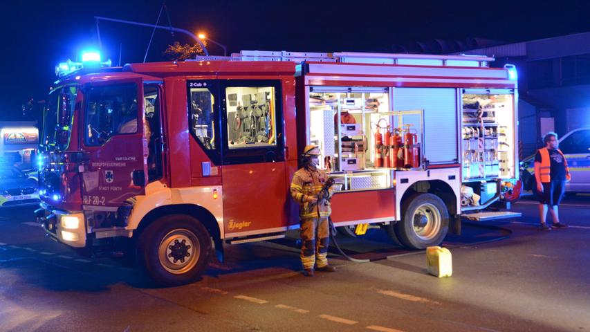 Schwerverletzter nach Unfall in Fürth: BMW und Opel schwer demoliert