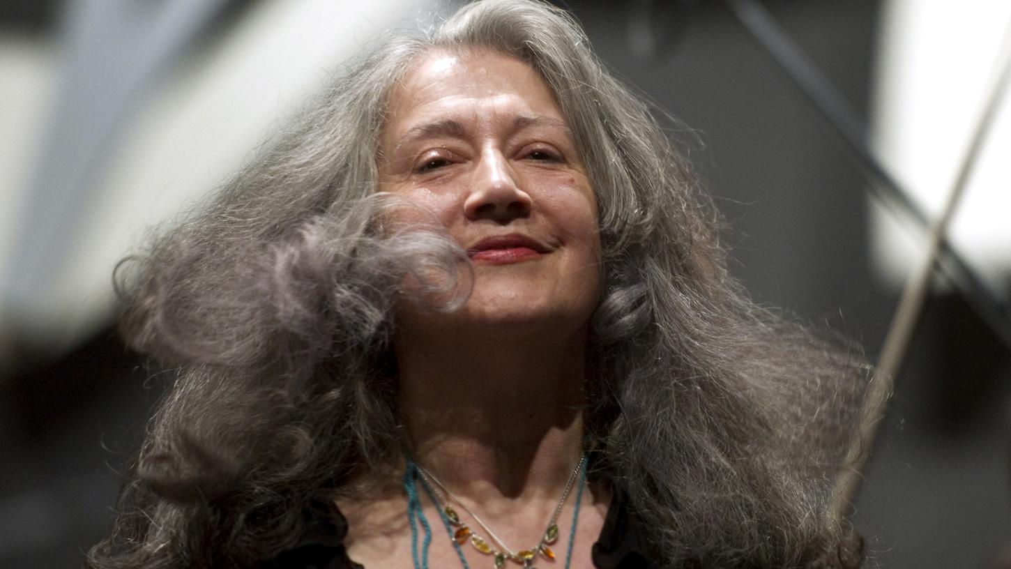 Martha Argerich ist die bedeutendste Pianistin der Gegenwart. Im November kommt sie nach Nürnberg.