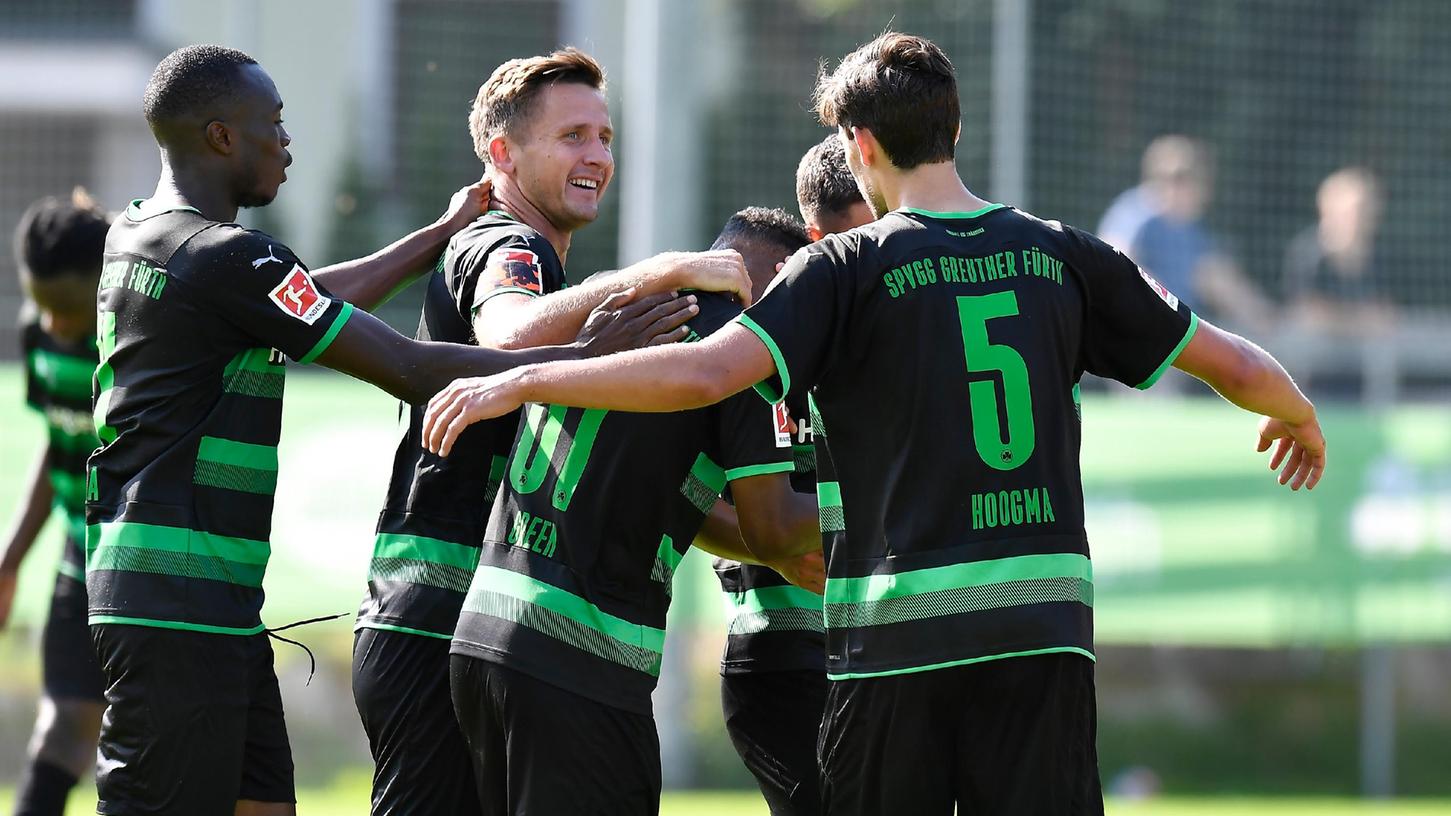 "Die Mannschaft ist menschlich extrem gut": Die Fürther Fußballer wollen mit ihrem Zusammenhalt auch in der Bundesliga bestehen. 
