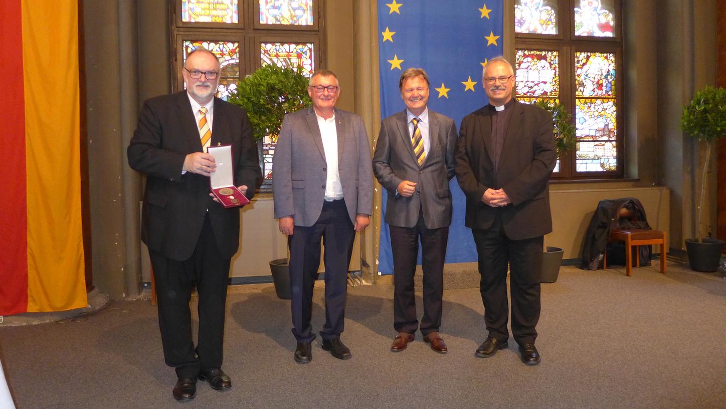 Wolfgang Bub erhält hohe Auszeichnung
