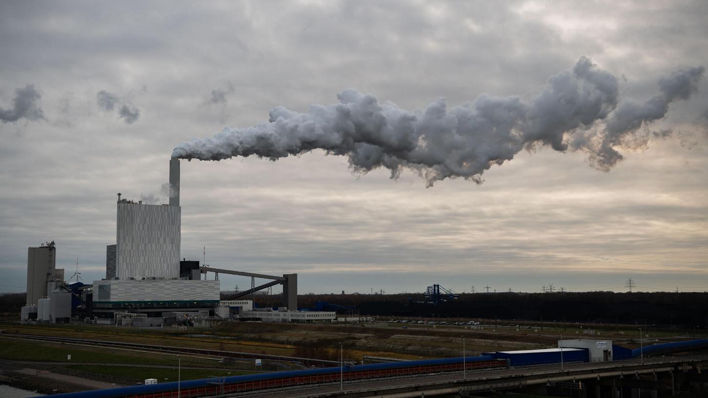 Kohlekraftwerke gelten als große Luftverschmutzer. Der Termin, wann man sie endgültig stilllegen sollte, ist umstritten.