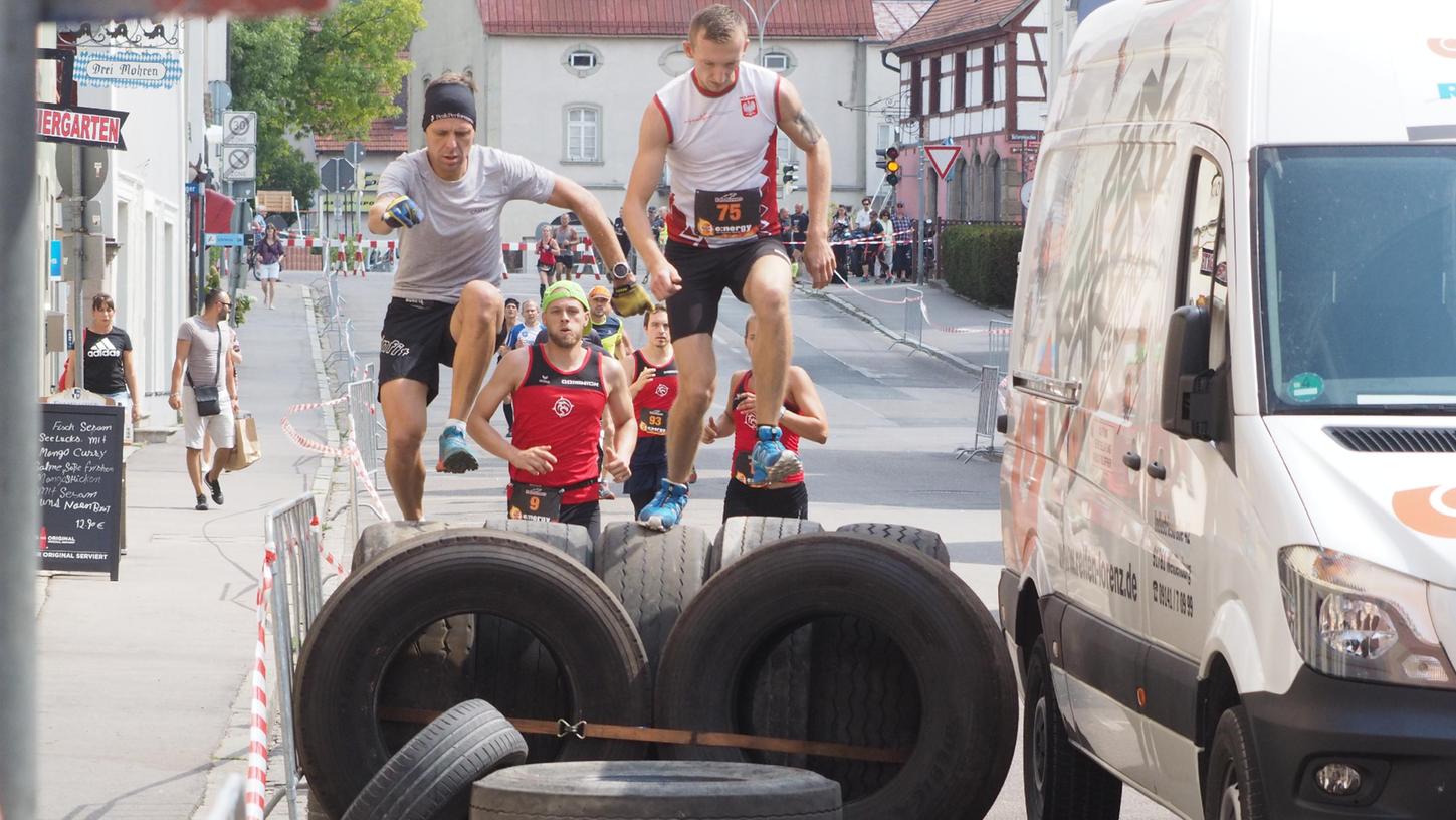 Reifen-Rallye: Auf die Rats Runners werden am 15. August einige Hindernisse zukommen. Allerdings wird der Parcours diesmal weniger spektakulär, wodurch man auch den Zuschauerandrang minimieren möchte.
Reifen-Rallye: Auf die Rats Runners werden am 15. August einige Hindernisse zukommen. Allerdings wird der Parcours diesmal weniger spektakulär, wodurch man auch den Zuschauerandrang minimieren möchte.