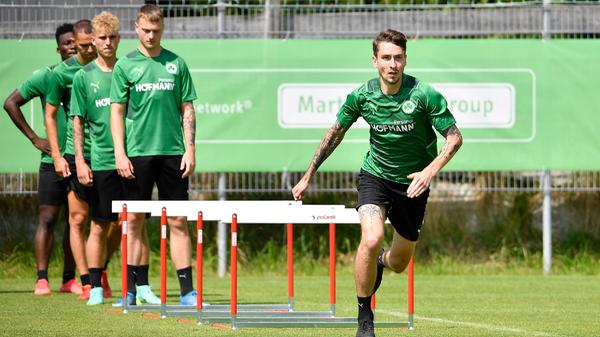 ... dann ging es für Adrian Fein weiter in einem kurzen, aber intensiven Sprint.