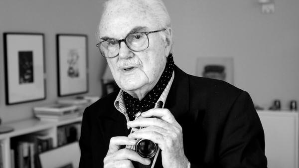 Der Fotograf und Sammler F.C. Gundlach ist tot. Er starb im Alter von 95 Jahren in Hamburg, wie eine Sprecherin der Elbschloss Residenz, wo Gundlach zuletzt lebte, am Sonntag bestätigte.