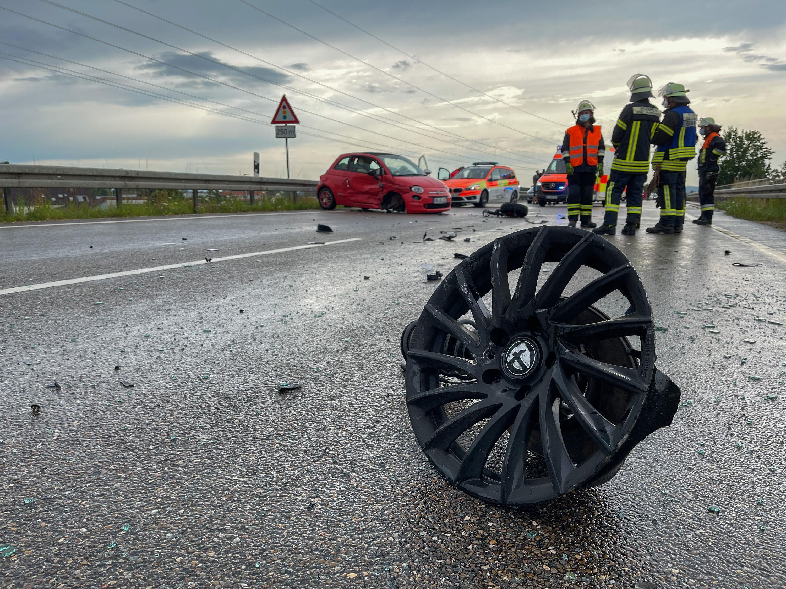 Schwerer Unfall Auf Der B466