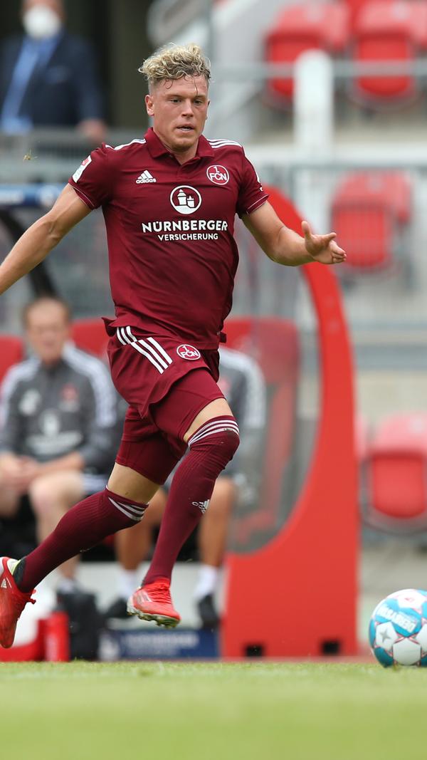 Kam nach rund einer Stunde für Nürnberger und belebte die Offensive, blieb im Abschluss aber ebenfalls glücklos. Note: 3