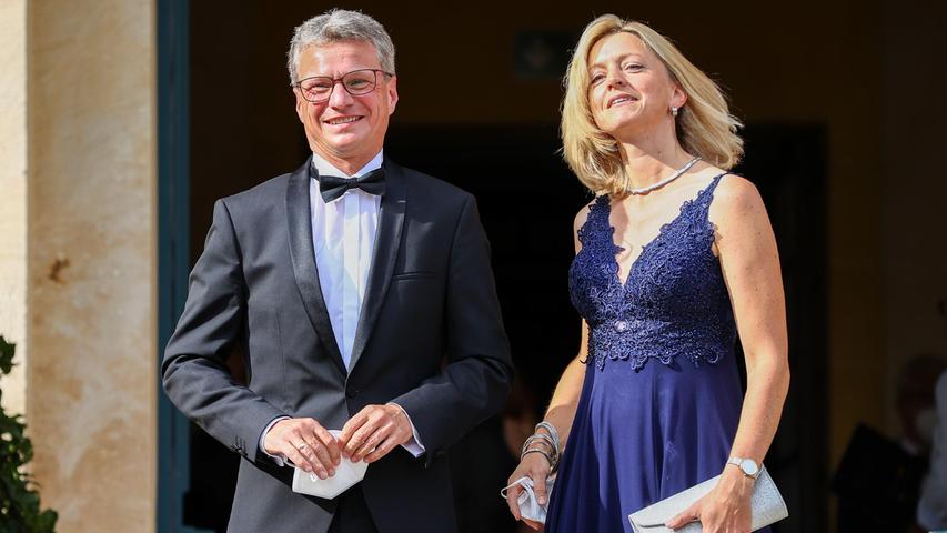oder Bernd Sibler (CSU), bayerischer Wissenschaftsminister, und seine Frau Michaela.