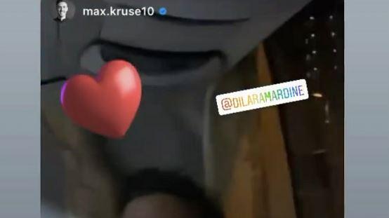 Dieses Video teilte Kruses zukünftige Frau auf Instagram. Nach dem Spiel gab es eine kleine Hochzeits-Party noch im Bus für den Profi von Union Berlin.