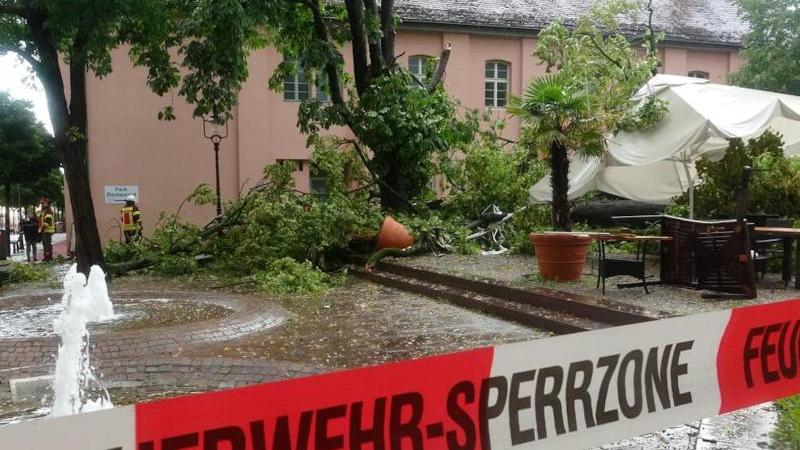 Bilder! Auch in Bayern - Erneute Unwetter sorgen in Deutschland für Chaos