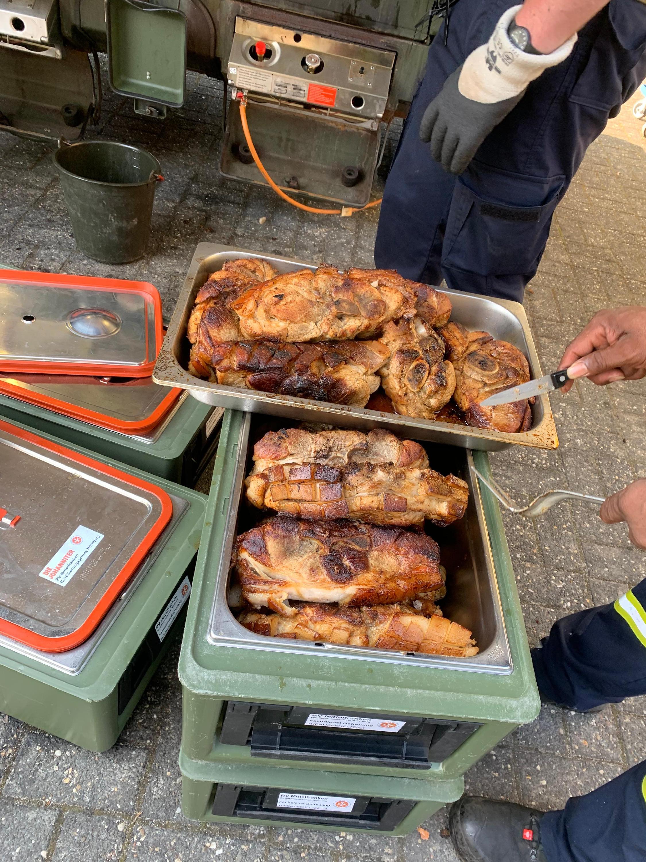 In Rheinland-Pflanz kennt man die fränkische Spezialität nicht. So wurde es Braten nach Schäufele Art.