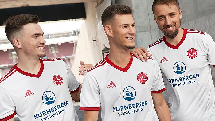 Neues Auswärtstrikot: Der 1. FC Nürnberg WEISS, wo er herkommt Neues Auswärtstrikot: Der 1. FC Nürnberg WEISS, wo er herkommt