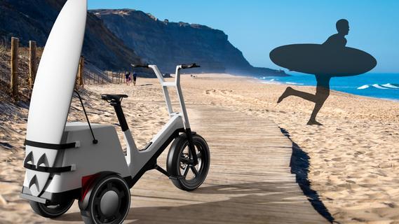 Huckepack genommen: Mit Surfbrett an den Strand. Huckepack genommen: Mit Surfbrett an den Strand.