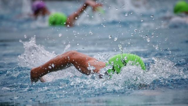 Schülertriathlon feiert Erfolg mit Teilnehmern aus 14 Nürnberger Schulen