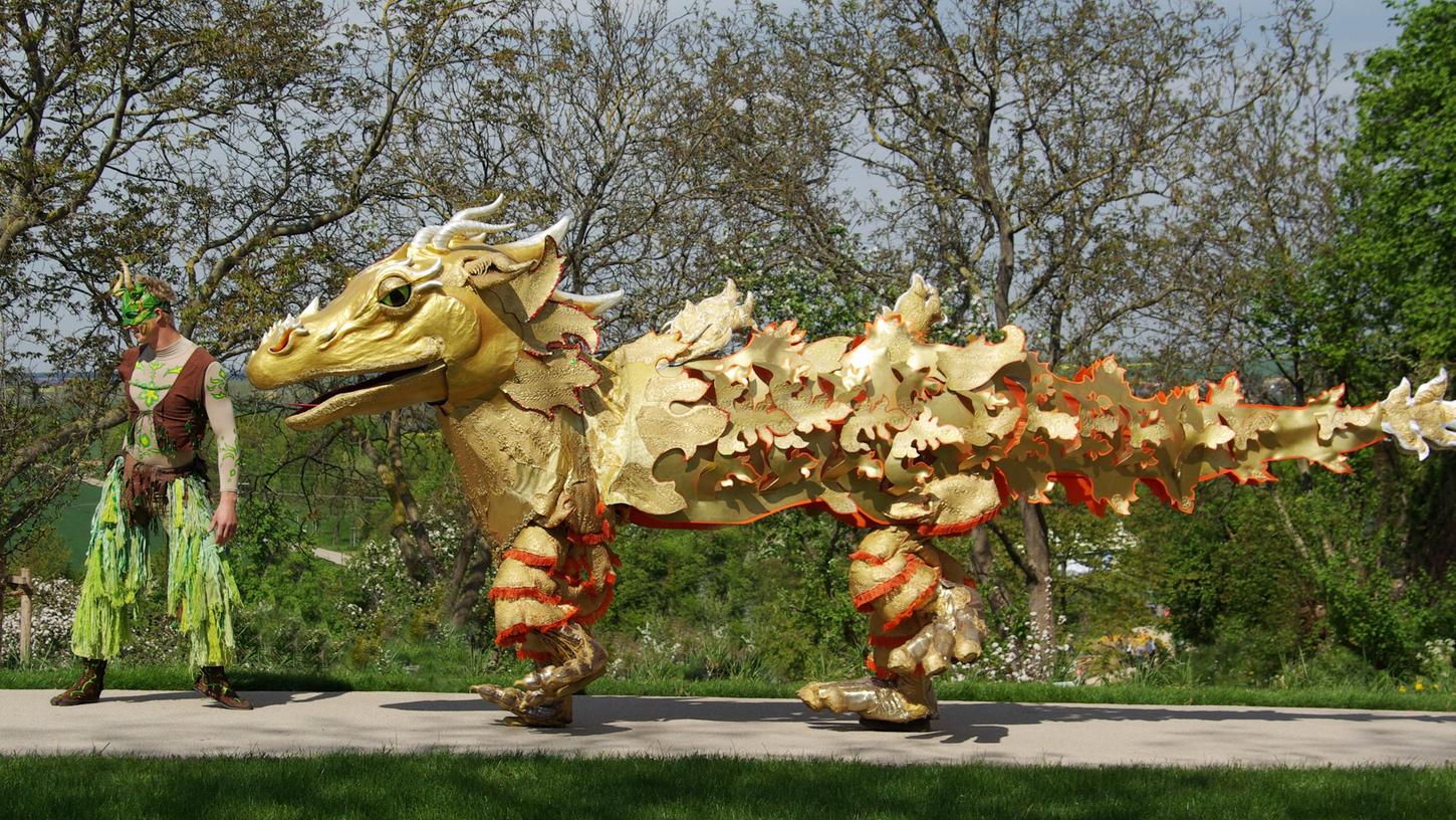 Ein Glücksdrache darf bei Ein Glücksdrache darf bei