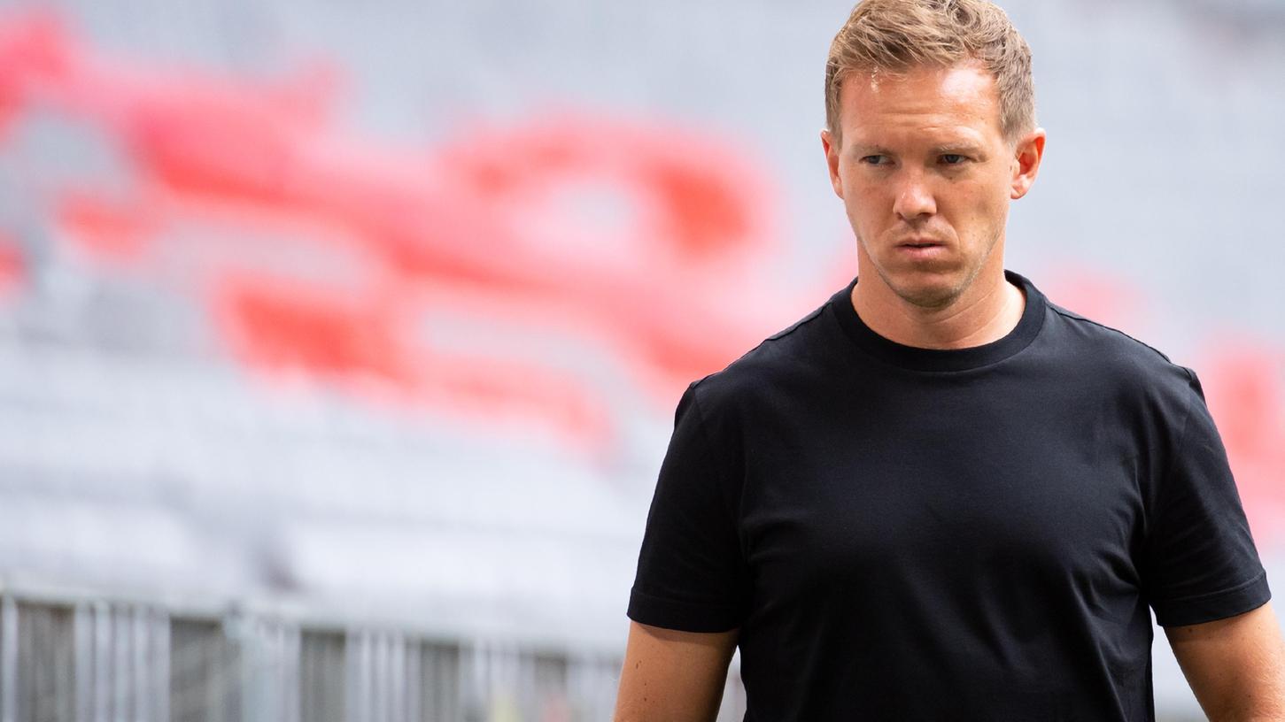 Weiter ohne Sieg als Bayern-Coach: Julian Nagelsmann muss sich mit dem FCB gegen Neapel geschlagen geben.
Weiter ohne Sieg als Bayern-Coach: Julian Nagelsmann muss sich mit dem FCB gegen Neapel geschlagen geben.