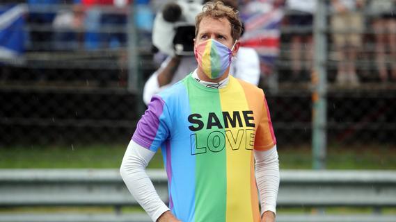 Bei Ungarn-Hymne: Vettel bekommt Verwarnung für Regenbogen-Shirt
