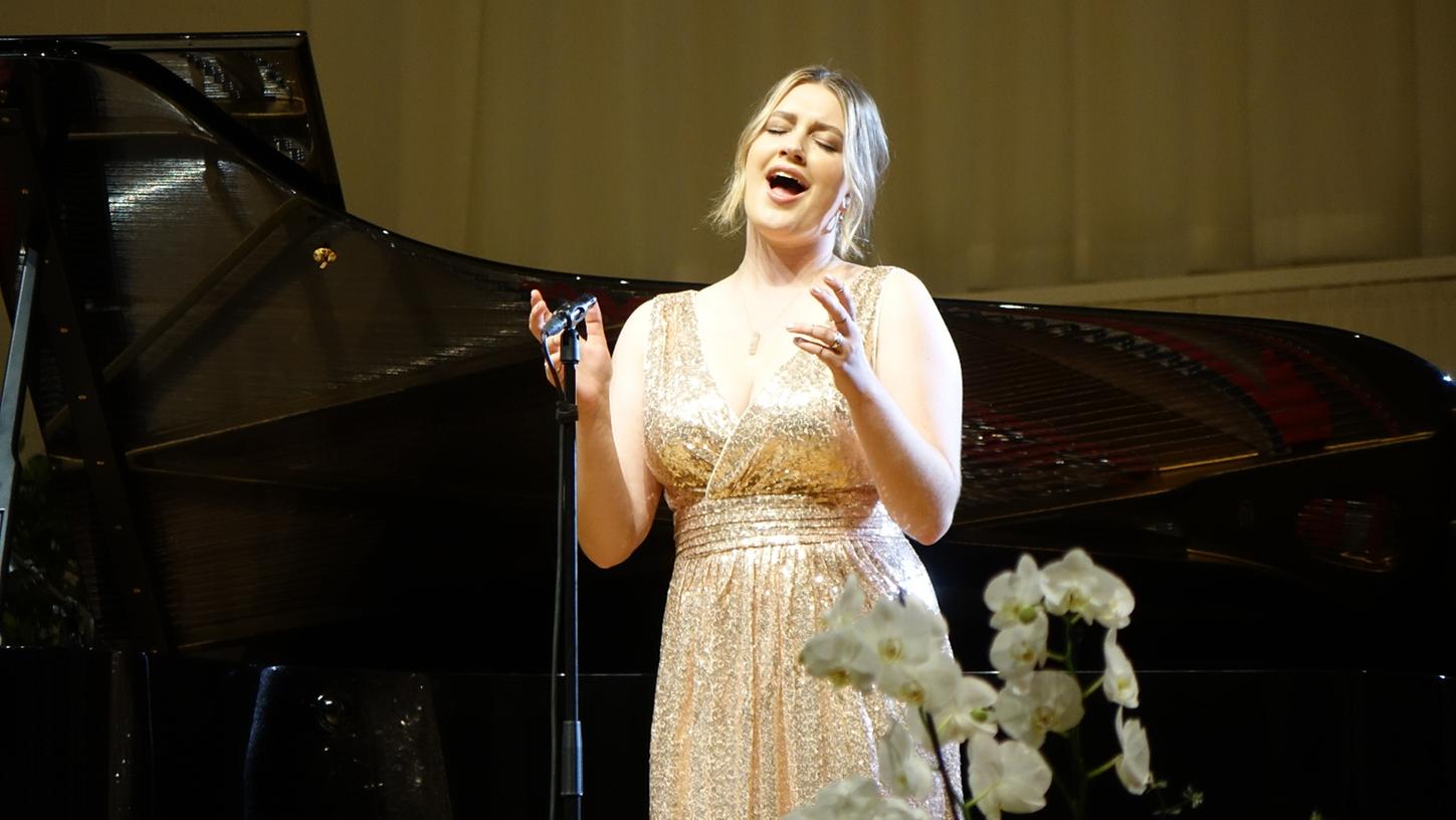 Emily Sierra beim Liederabend 2021. Emily Sierra beim Liederabend 2021.