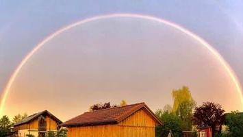 Bilder! Nach Unwetter - Doppelregenbogen verzaubert Nürnberg