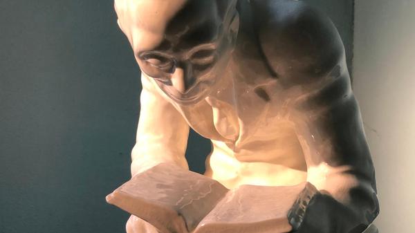 Eine der stillen Kostbarkeiten des Keramikmuseums. Mehr persönliche Lieblingsorte von unserem Berlin-Korrespondent Harald Baumer.