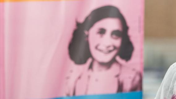 Was Anne Frank nach der Razzia geschah
