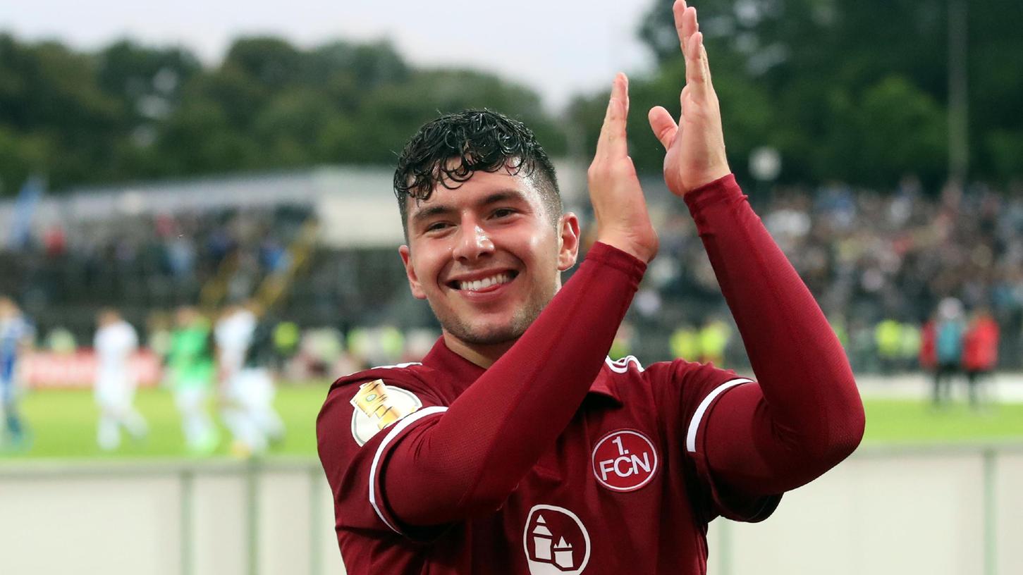 Siegtorschütze: Taylan Duman macht den Club und sich glücklich.
Siegtorschütze: Taylan Duman macht den Club und sich glücklich.