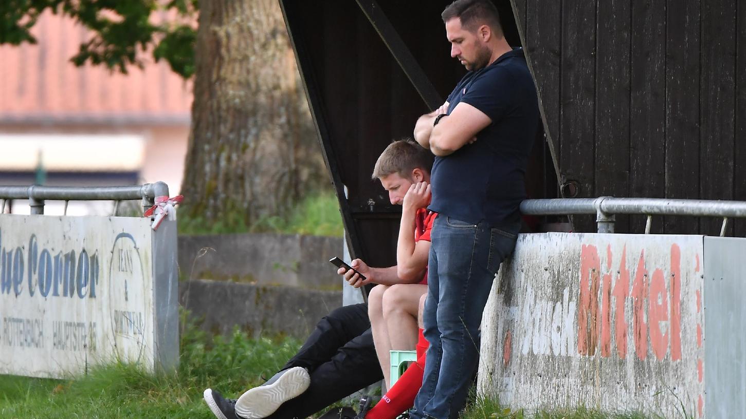 Hier noch an der Seitenlinie, nun nicht mehr Trainer in Uehlfeld: Michael Green