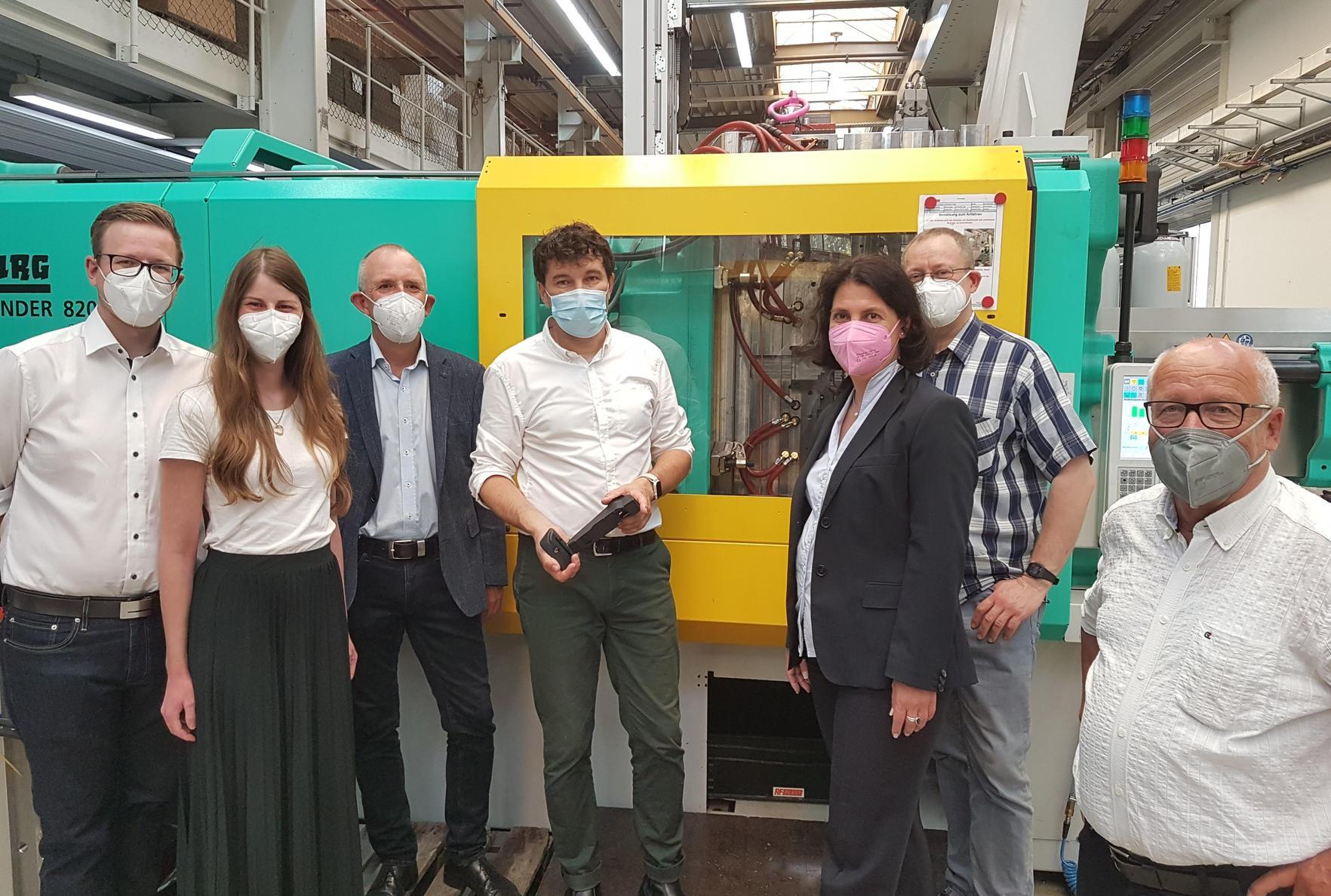 FDP-Finanzpolitikerin Katja Hessel zu Besuch bei RF Plast