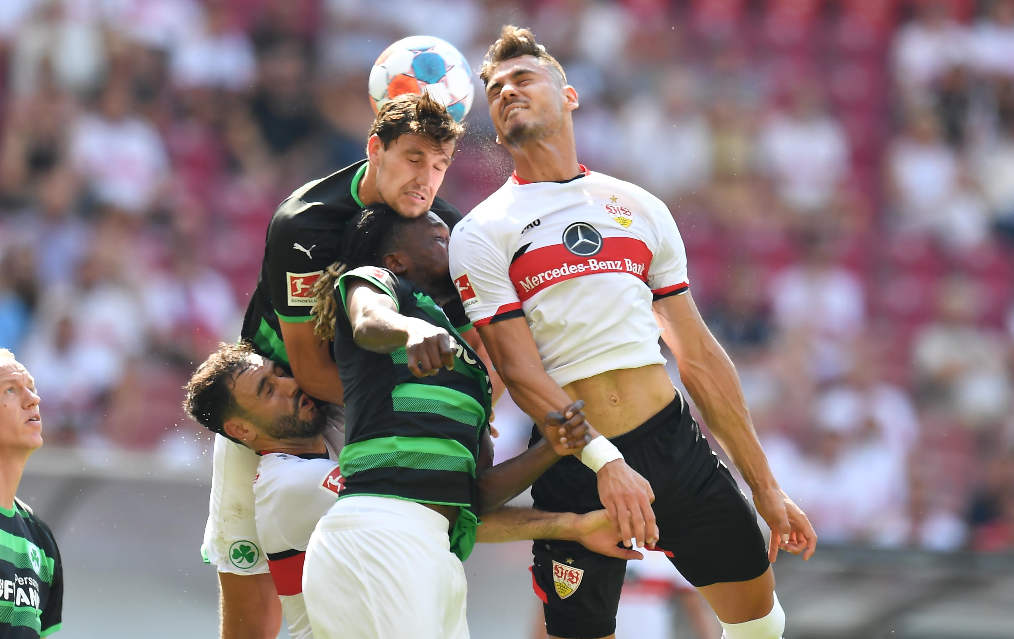 Durfte nach seinem durchwachsenen Spiel in Babelsberg auch in Stuttgart von Beginn an spielen. Offenbarte dort allerdings ähnliche Probleme und gab der Fürther Abwehr zu keiner Minute Sicherheit.