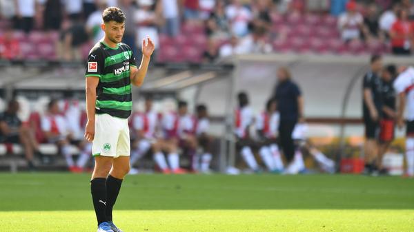 Sprach vor seinem Bundesliga-Debüt von "purer Vorfreude" und davon, dass sein Kindheitstraum endlich in Erfüllung geht. Hatte sich sein Debüt, von dem er als Bub immer träumte, aber sicher anders vorgestellt. Sah bei den Kopfball-Gegentreffern in der zweiten Hälfte mehrmals nicht gut aus.