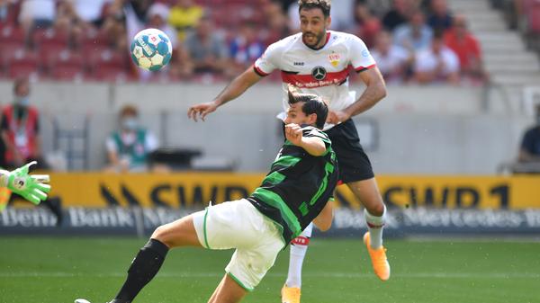 Gab den linken Part in der Dreierkette, seinen verunsicherten (Jung) und unerfahrenen (Bauer) Kollegen aber trotz einiger Erfahrung keine Sicherheit. Das Resultat waren fünf Gegentore, bei denen Hoogma auch seine Anteile hatte. Im Aufbauspiel nicht zu sehen.