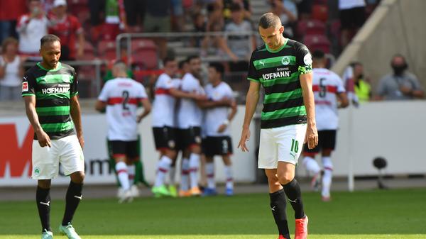 Wirkte in der Vorbereitung so spielfreudig wie nie und verkörperte die Vorfreude auf die Bundesliga. Setzte sich, im Gegensatz zu einigen Mitspielern, mehrmals offensiv durch, konnte das aber nicht nutzen. Seine Torschüsse waren keine Gefahr für das Stuttgarter Tor.